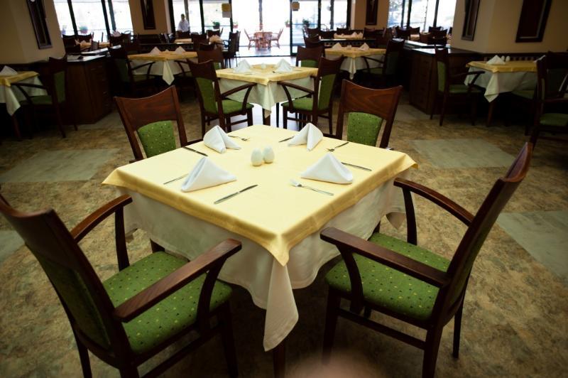 Hotel Lilia 4*